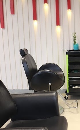 hair salon in hoodi bangalore