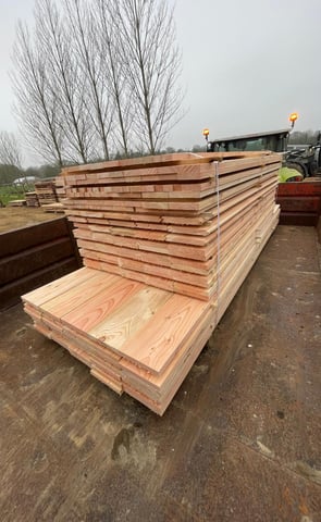 planches de sapin réalisées par la scierie mobile