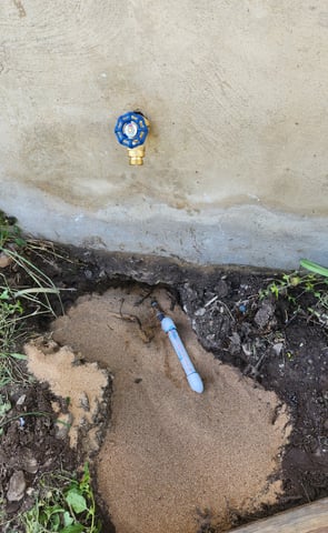 water service leak, leak repair, pipe repair, hosebib, excavation, plumbpros, plumbprostx