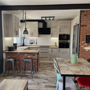 Apartamento turistico Nerja salon y cocina del apartamento