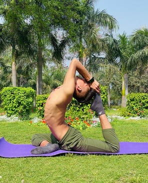 best yoga teacher in delhi
