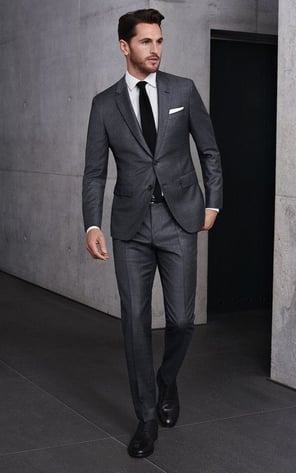 Hombre en traje formal