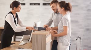 Chek-in en un hotel