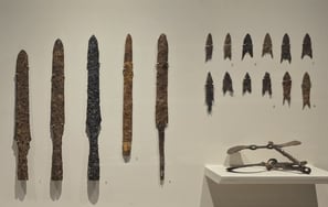 Bronze spearheads and arrowheads