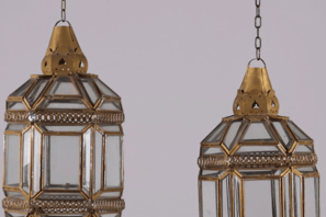 Paire de Lanternes Anciennes en Métal Doré Verre Italie XXe Siècle