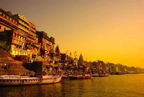 gurgaon to varanasi taxi