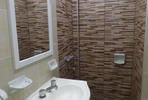 Baño con ducha