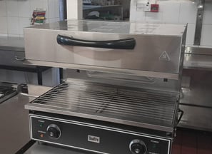 commercial kitchen clean