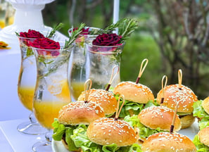 Apéritifs burger mini burger mariage événements traiteur