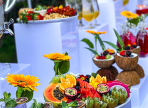 Plateau de fruits apéritifs vin d’honneur cocktails