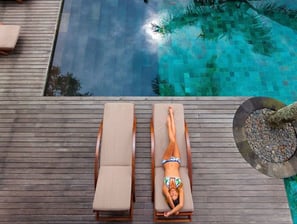 Sukabumi pool tiles