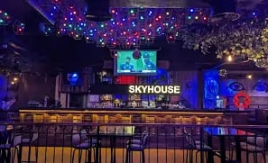 Skyhouse Logix city Centre