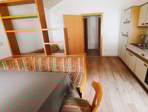 Appartamento | Casa Erdbeergarten | Naturno, Alto Adige