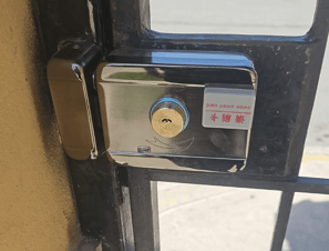 Chapas de seguridad, seguridad electrónica, control de accesos
