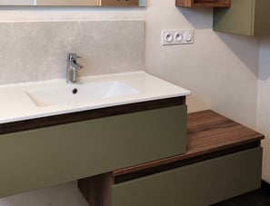 Jolie ensemble de meuble en vert et bois foncé