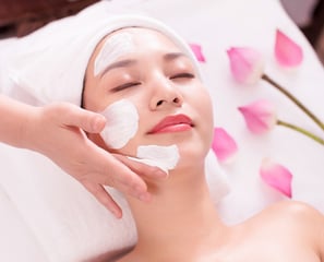 deluxe facial