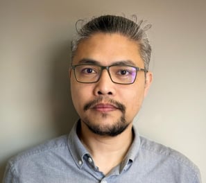 A male portrait of our Recruiter Neil