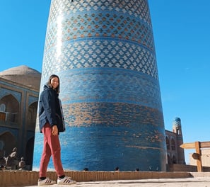 esplorando khiva in uzbekistan