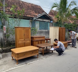 Pengumpulan barang bekas langsung dari rumah