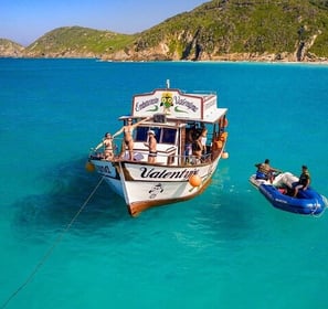PASSEIO DE BARCO