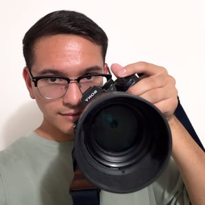 hector the professional photographer behind aich photography located and serving Visalia, California
