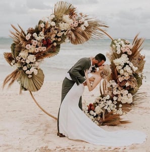 Wedding arches for ceremonies in Miami