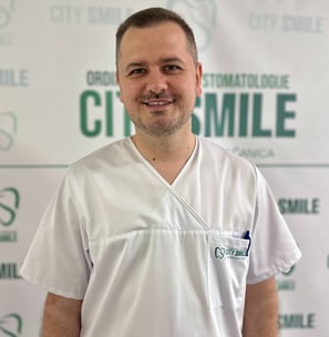 Doktor opšte dentalne medicine Mersed Omić