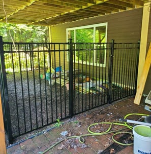 fence contractor near me