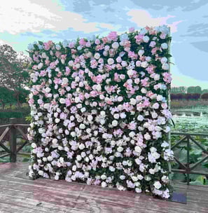 cvetlicna stena za poroke