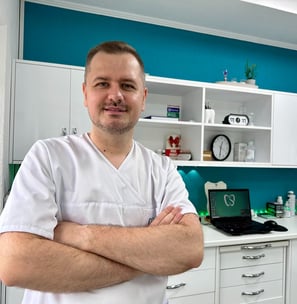 Doktor opšte dentalne medicine Mersed Omić