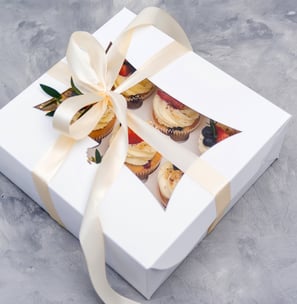 Doces customizados com logo empresarial Sr. Ogro senhor Ogro