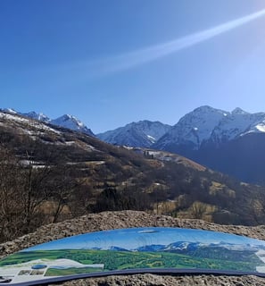 vue - vallee - hautes pyrenees