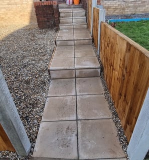 Bradstone pathway with 2 steps - Lawtons Landscapes