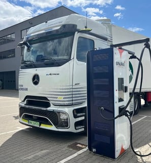 Truckcharging a truck with a mercedes benz benz benz benz benz benz benz benz benz benz benz