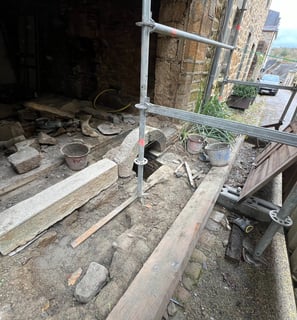 Reconstruction pierre d'une fontaine