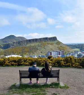 Vue sur Arthur's Seat depuis Carlton Hill