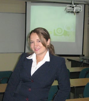 Dra. Elisa Mesa. Psicóloga organizacional y formadora online y presencial.