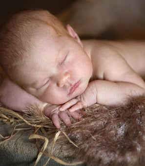 New-Born-Baby-Sleeping 