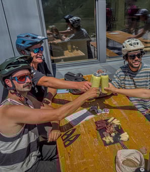 Tour Gourmand en VTT ou E-Bike pour adultes à Verbier en Suisse 
