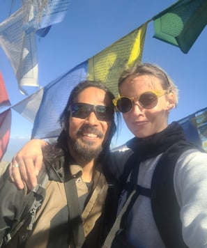 1 day hike, short hike, kathmandu, nepal, phulchoki, himalayas, temple, hindu, buddhist, prayer flag