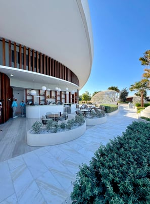 shebara-resort-outdoor-restaurant