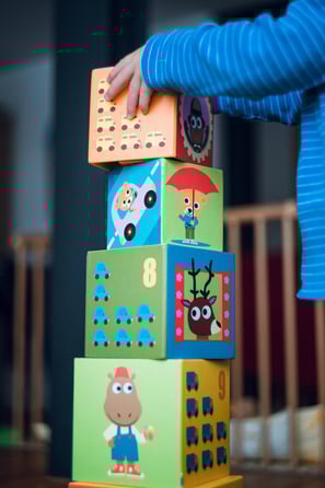 kid with blocks 2