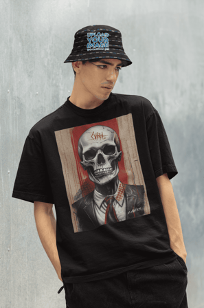 Detalhes Urbanos: Camiseta Cavérik com Grafite e Caveira