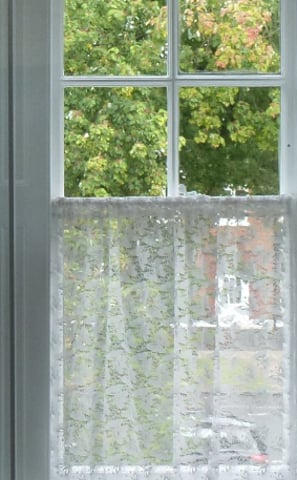 Secondary glazing nearly invisible