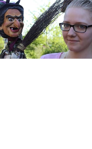 Selina Nolting und Hexe