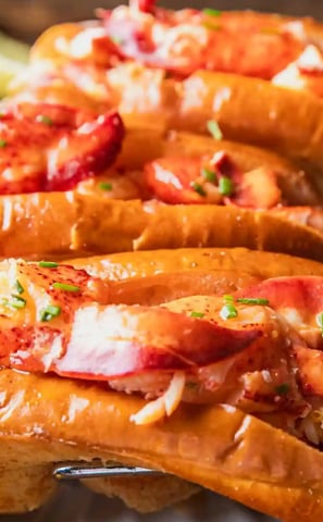 Hot butter lobster rolls