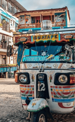 El transporte en Guatapé de manera pintoresca