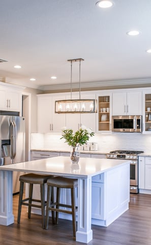 kitchen cabinet in Steinbach area