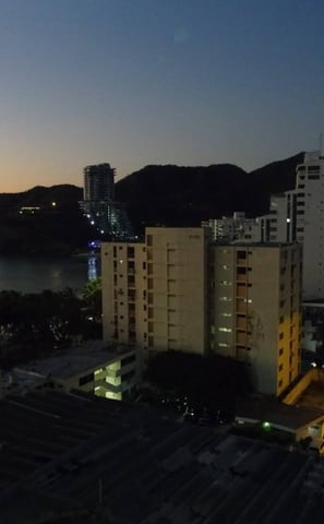 Alquiler de apartamento amoblado con vista al mar por días en El Rodadero, Santa Marta, Colombia