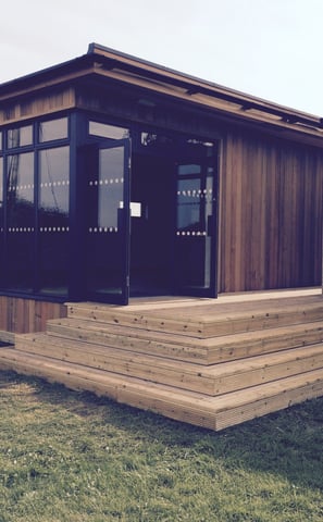 bespoke garden room with aluminum frames